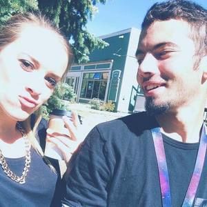 Meet your Posher, Joel